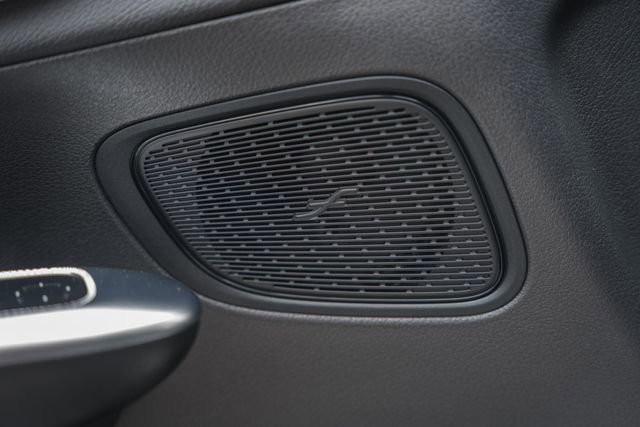 Certified 2024 Mercedes-Benz GLC 43 AMG 4MATIC w/ Driver Assistance Package image 41