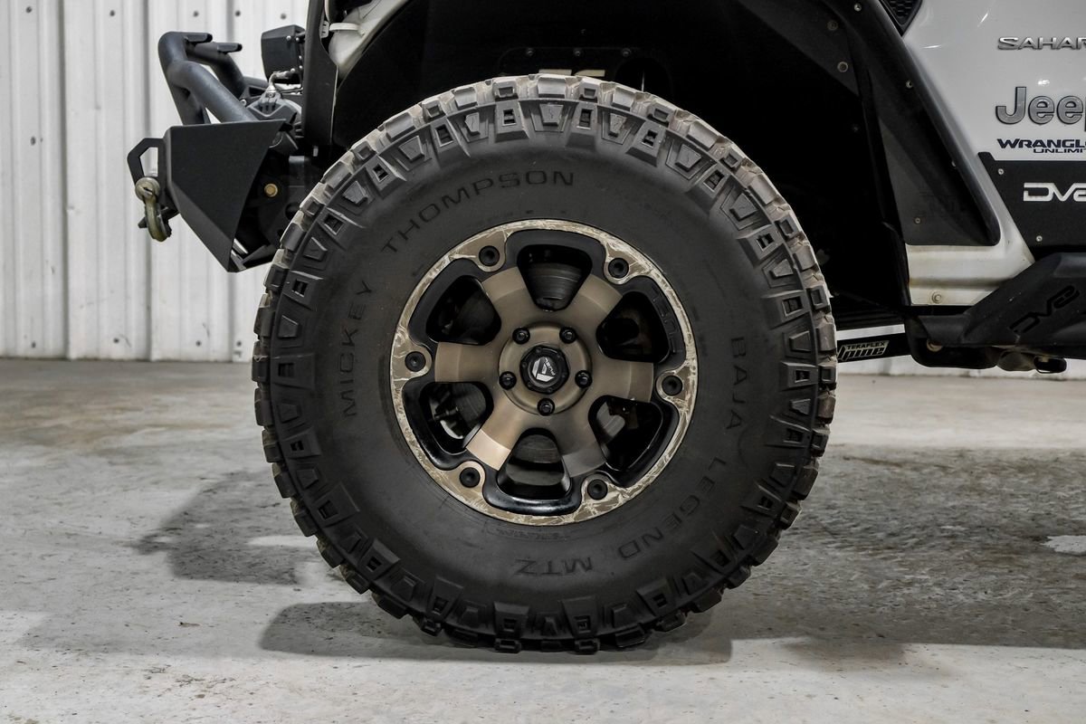 Used 2018 Jeep Wrangler Unlimited Sahara image 61