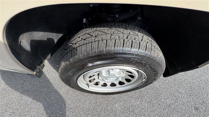 Used 2024 Chevrolet Colorado W/T image 28