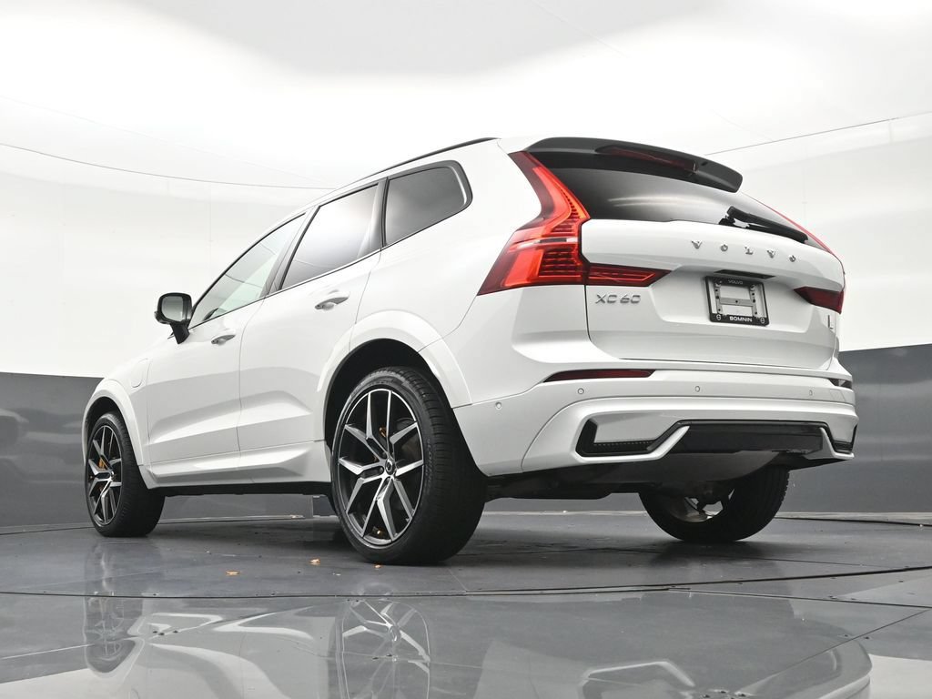 Certified 2024 Volvo XC60 T8 Polestar AWD/4WD image 30