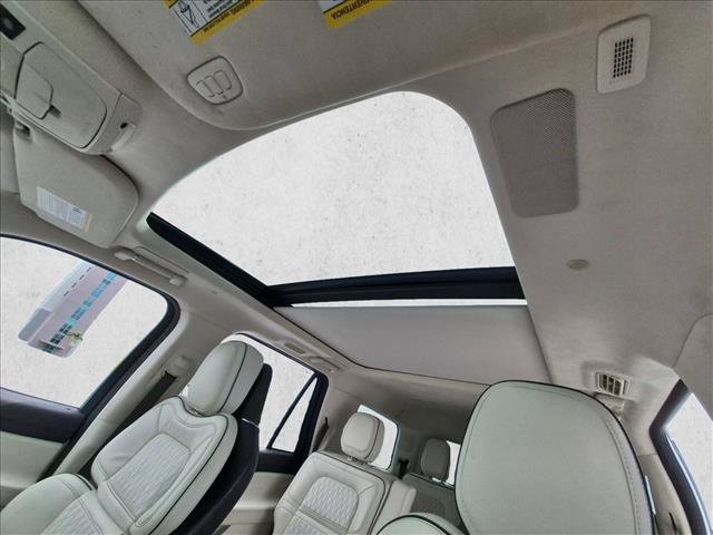 Used 2022 Lincoln Navigator Black Label AWD/4WD image 16