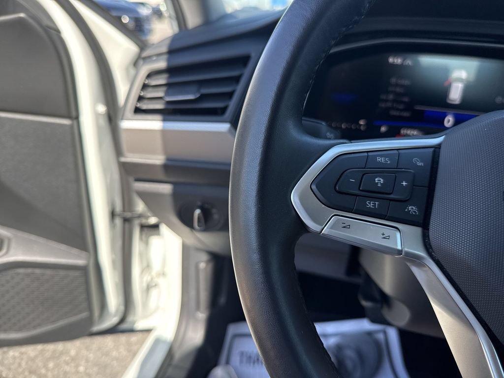 Certified 2024 Volkswagen Jetta S FWD image 16