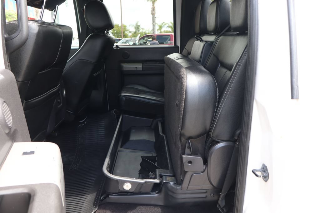 Used 2016 Ford F250 Lariat w/ Lariat Ultimate Package AWD/4WD image 46