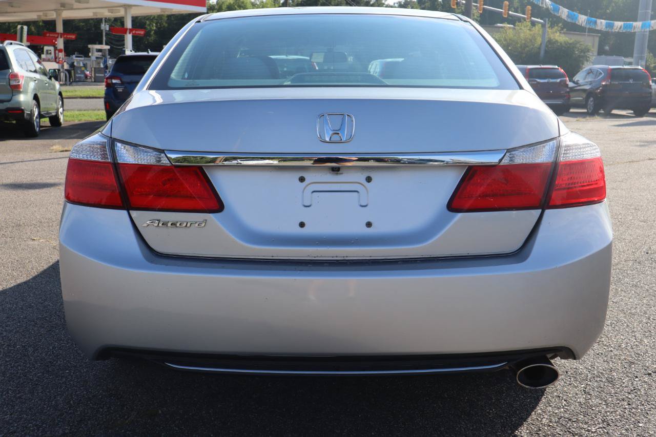 Used 2015 Honda Accord LX image 5