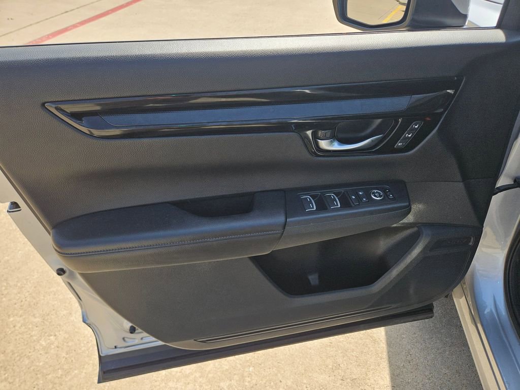 Used 2025 Honda CR-V EX-L image 14