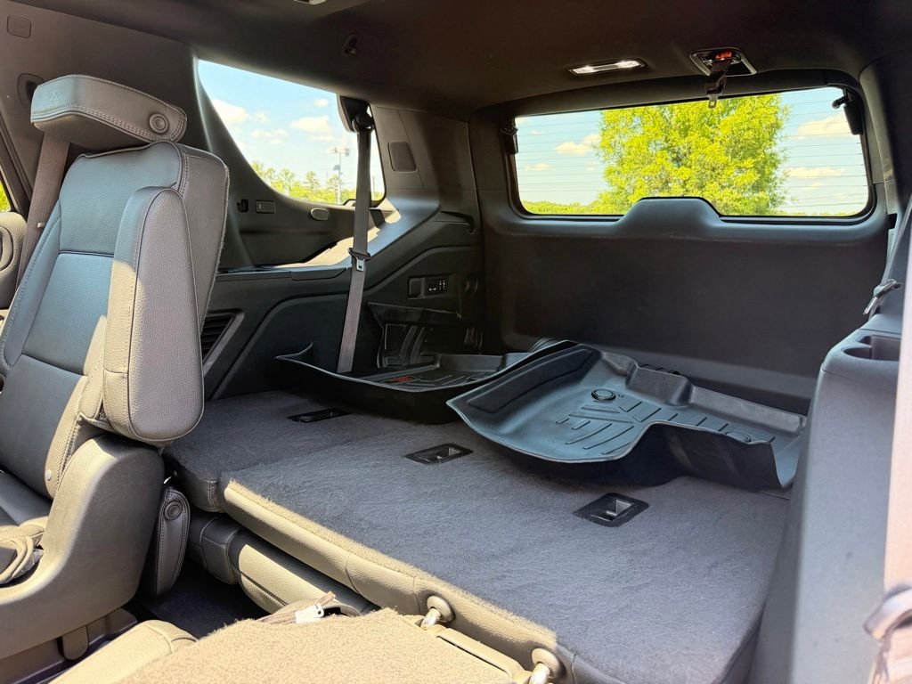 Used 2022 GMC Yukon Denali AWD/4WD image 15