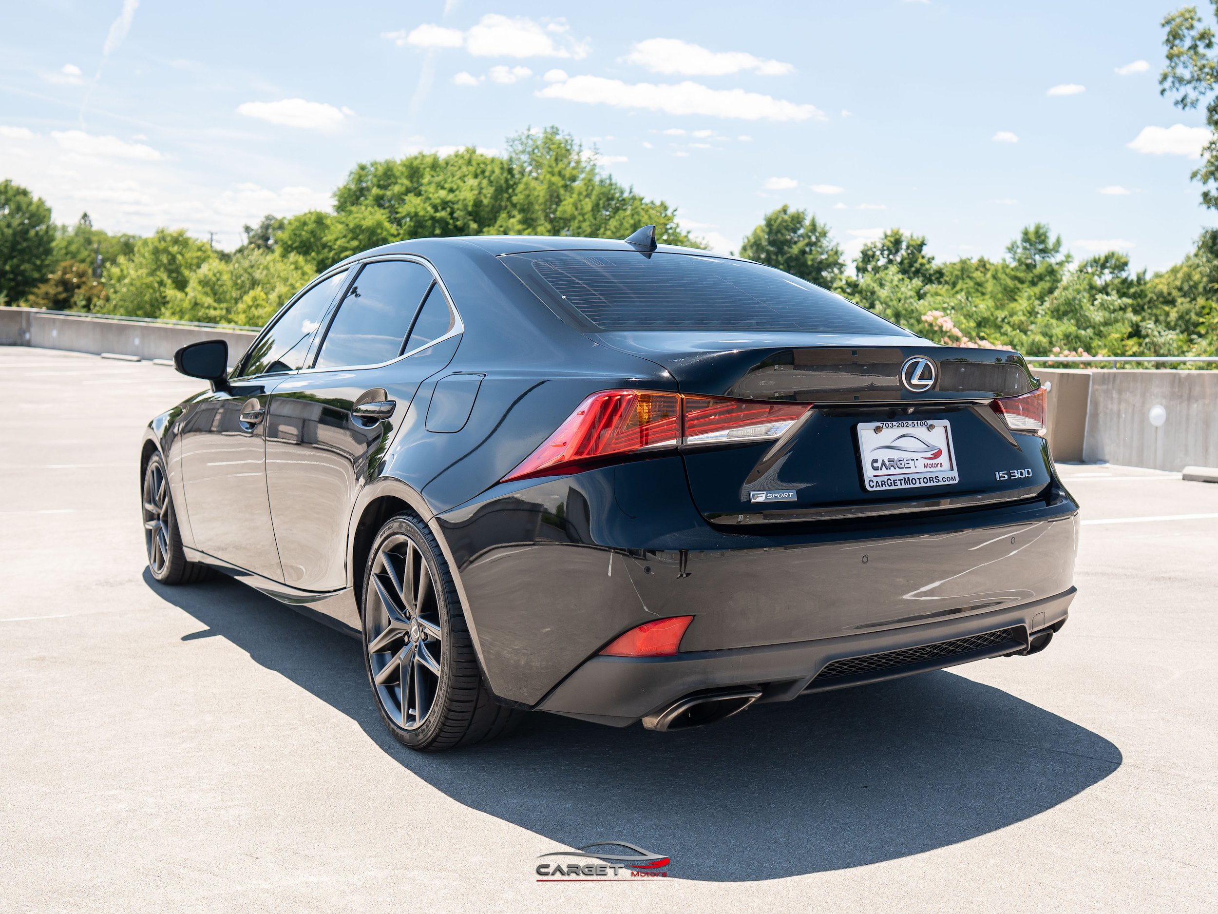Used 2019 Lexus IS 300 F Sport w/ F Sport Package RWD image 5