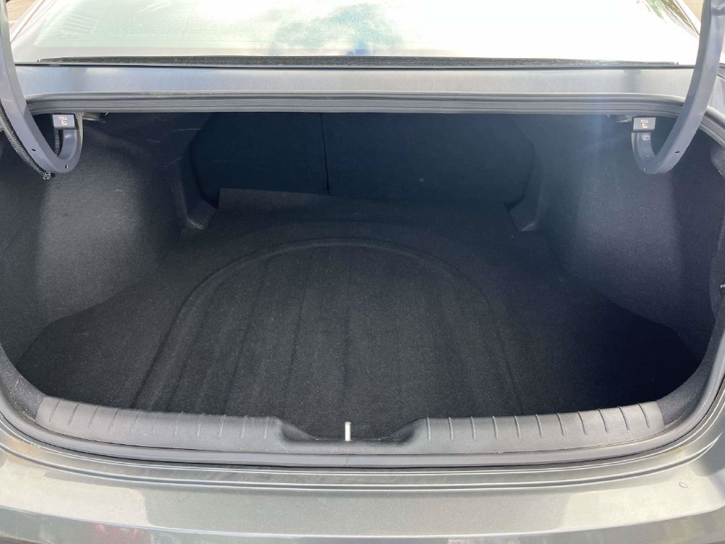 Certified 2025 Hyundai Elantra SEL FWD image 40