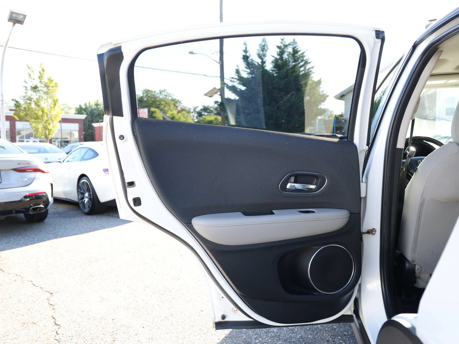 Used 2019 Honda HR-V EX image 27