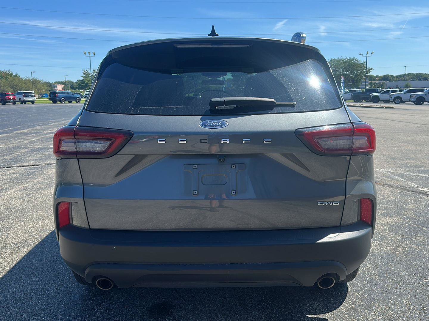 Used 2025 Ford Escape ST-Line Select AWD/4WD image 6