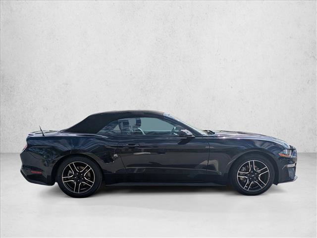 Used 2021 Ford Mustang Premium image 4