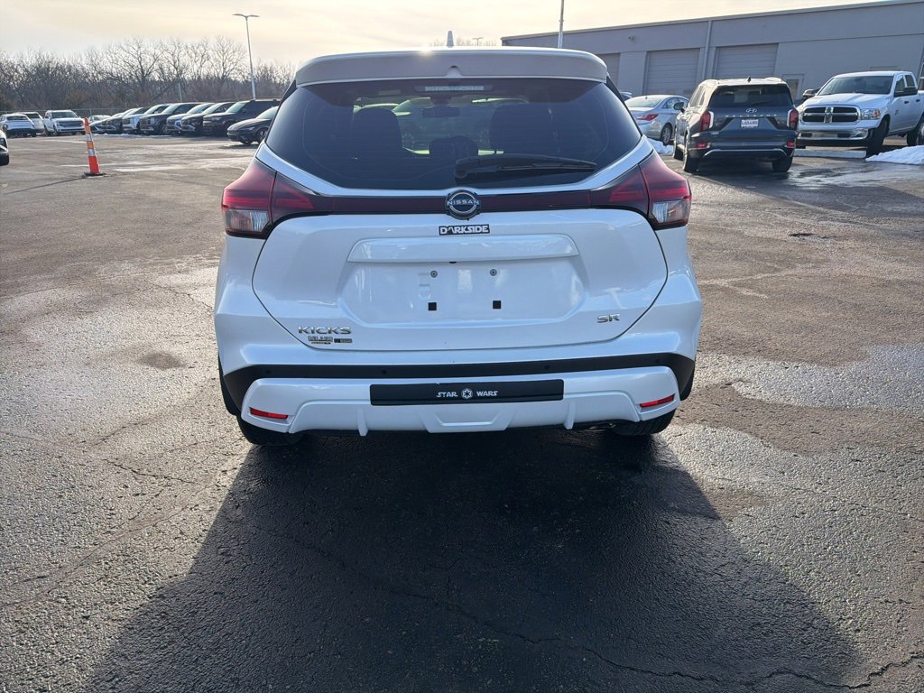 Used 2024 Nissan Kicks SR w/ SR Premium Package image 5