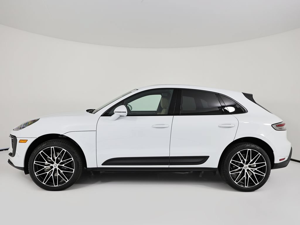 New 2026 Porsche Macan AWD/4WD image 2