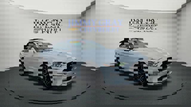 Used 2020 Ford Mustang Premium image 7