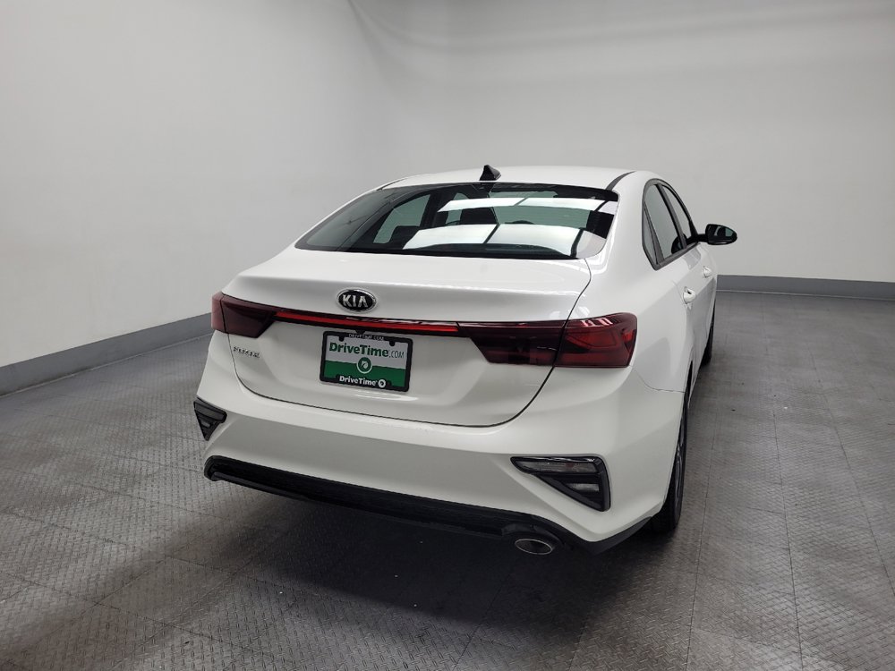 Used 2021 Kia Forte LXS FWD image 7