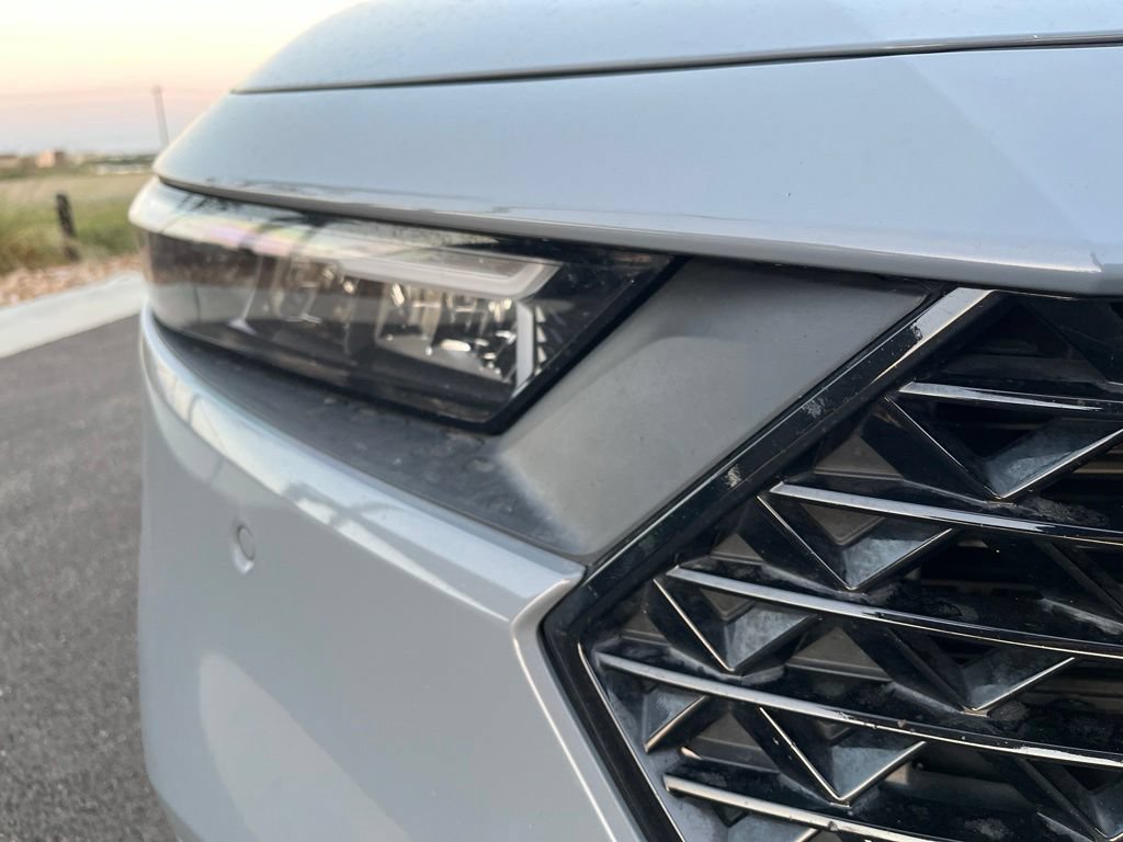 Used 2023 Honda Accord Touring image 13
