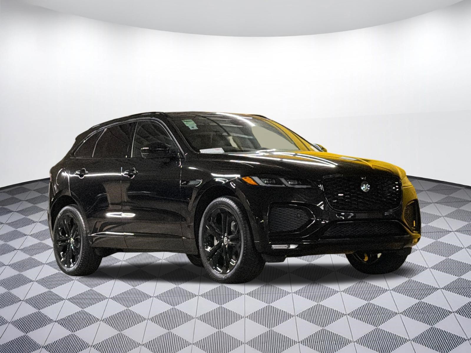 New 2026 Jaguar F-PACE R-Dynamic S AWD/4WD image 7