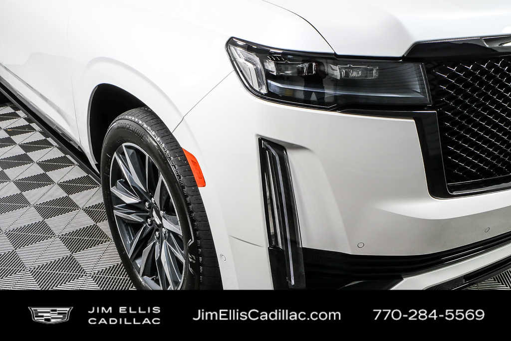 Used 2024 Cadillac Escalade ESV Sport Platinum w/ Heavy-Duty Trailer Package image 41
