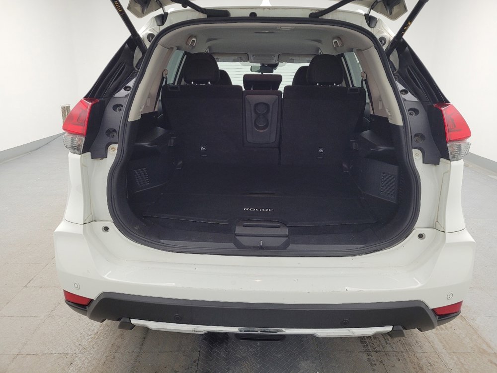Used 2019 Nissan Rogue SV AWD/4WD image 29