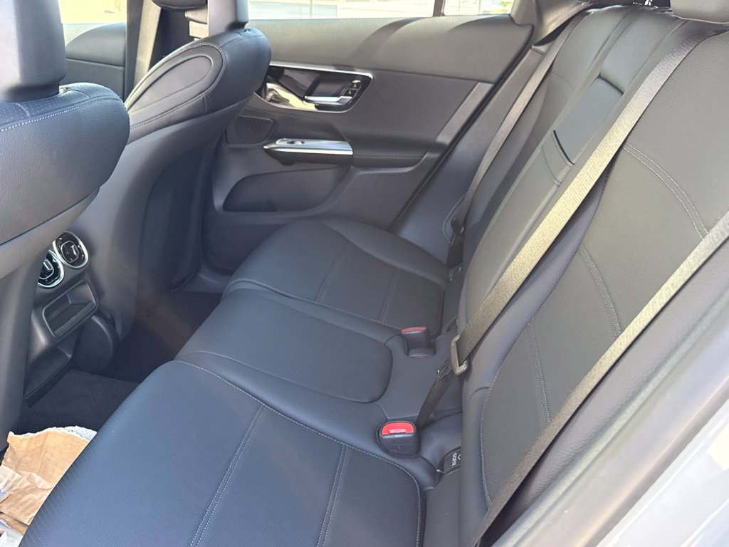 New 2027 Mercedes-Benz GLC 300 image 30