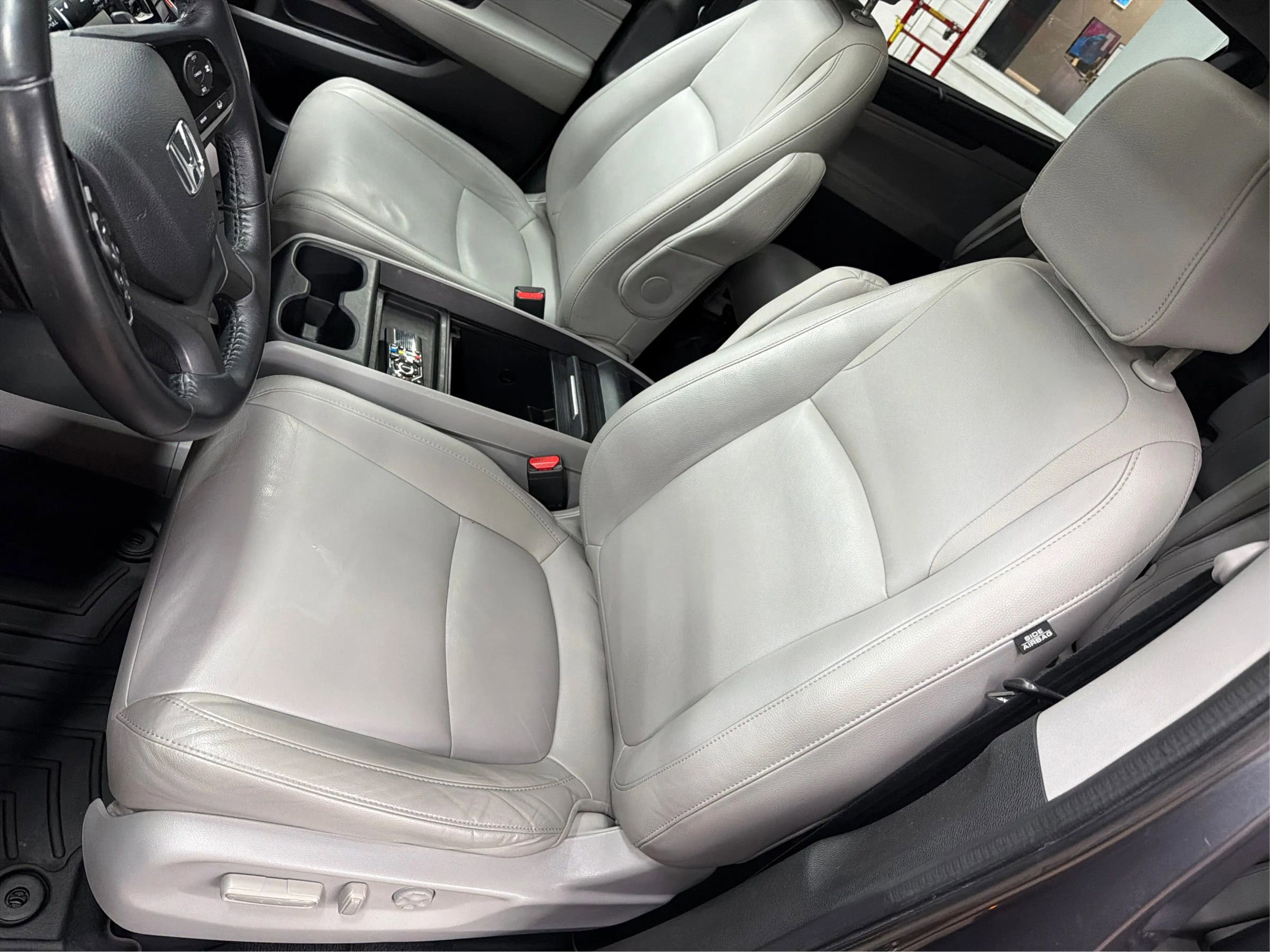 Used 2019 Honda Odyssey EX-L image 35