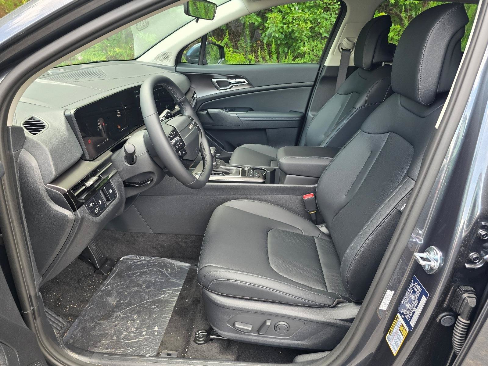 New 2026 Kia Sportage EX FWD image 5
