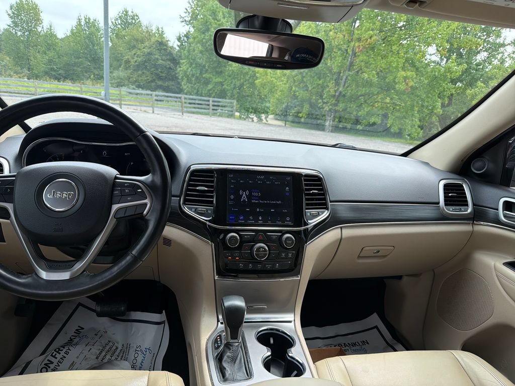 Used 2020 Jeep Grand Cherokee Limited RWD image 15