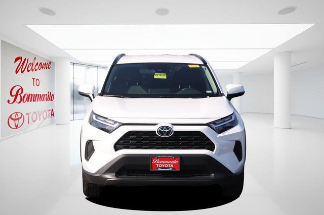 Certified 2025 Toyota RAV4 XLE w/ Weather Package AWD/4WD image 4