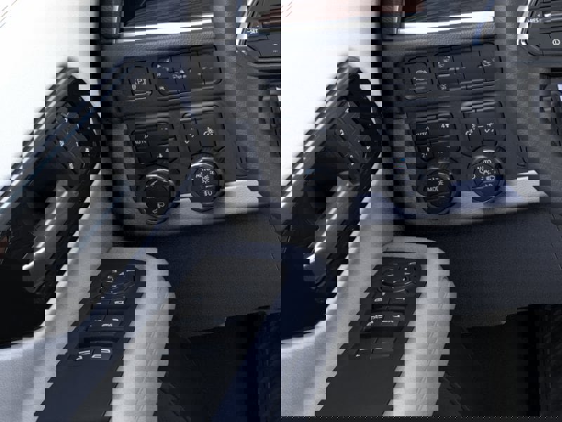 New 2026 Chevrolet Suburban Premier AWD/4WD image 22