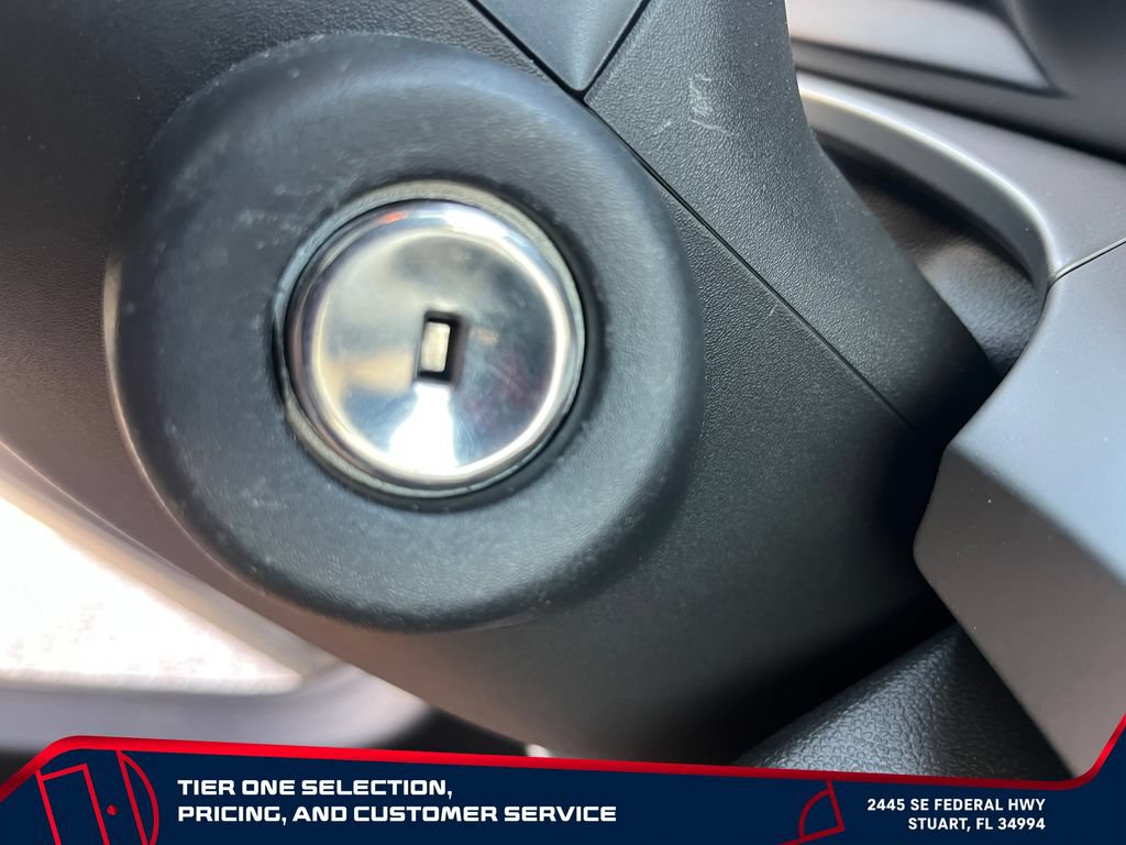 Certified 2024 Chevrolet Trax RS FWD image 21