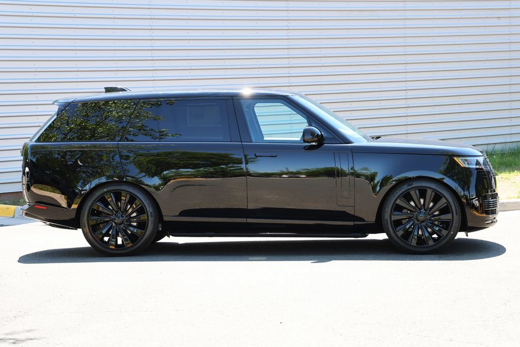 New 2026 Land Rover Range Rover Long Wheel Base SV AWD/4WD image 4