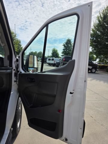 Used 2024 Ford Transit 250 148 Medium Roof w/ Load Area Protection Package RWD image 13