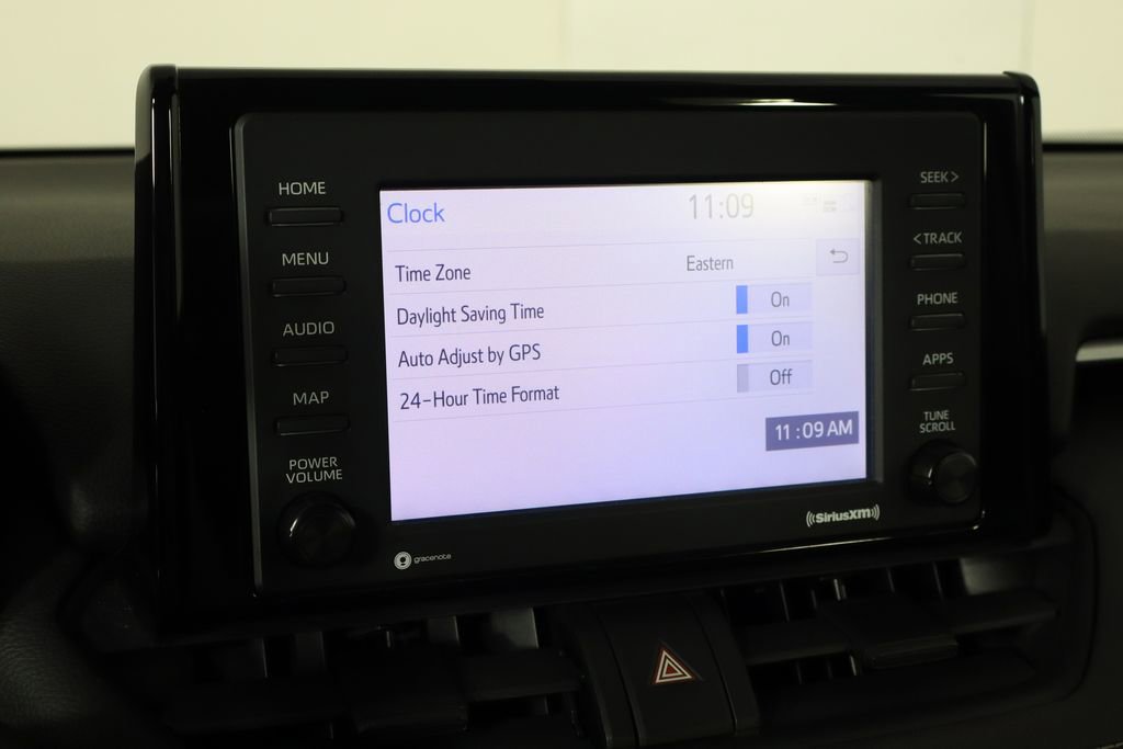 Used 2020 Toyota RAV4 LE w/ All Weather Liner Package AWD/4WD image 28