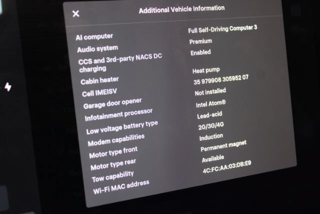 Used 2021 Tesla Model Y Long Range AWD/4WD image 17