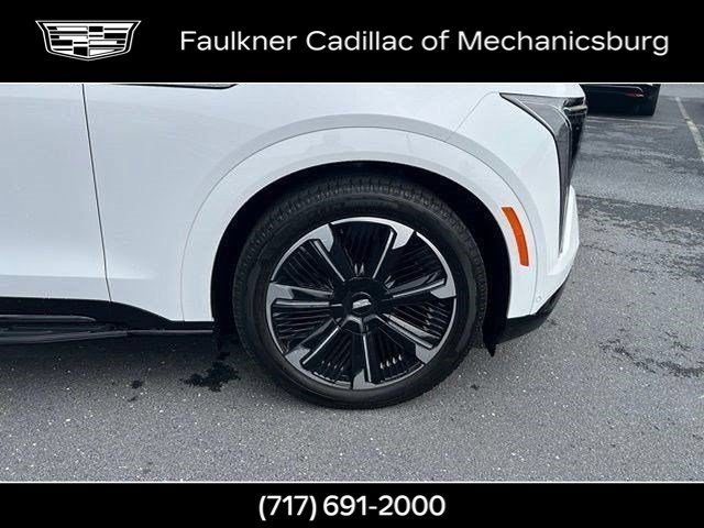Certified 2025 Cadillac Escalade IQ Sport 1 w/ Smart Trailering package AWD/4WD image 43