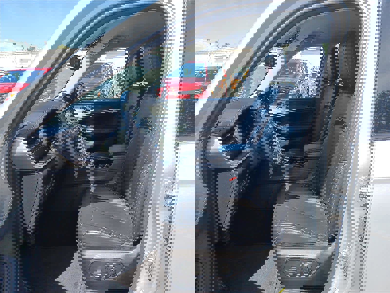 Used 2022 Jeep Grand Cherokee L Limited image 7