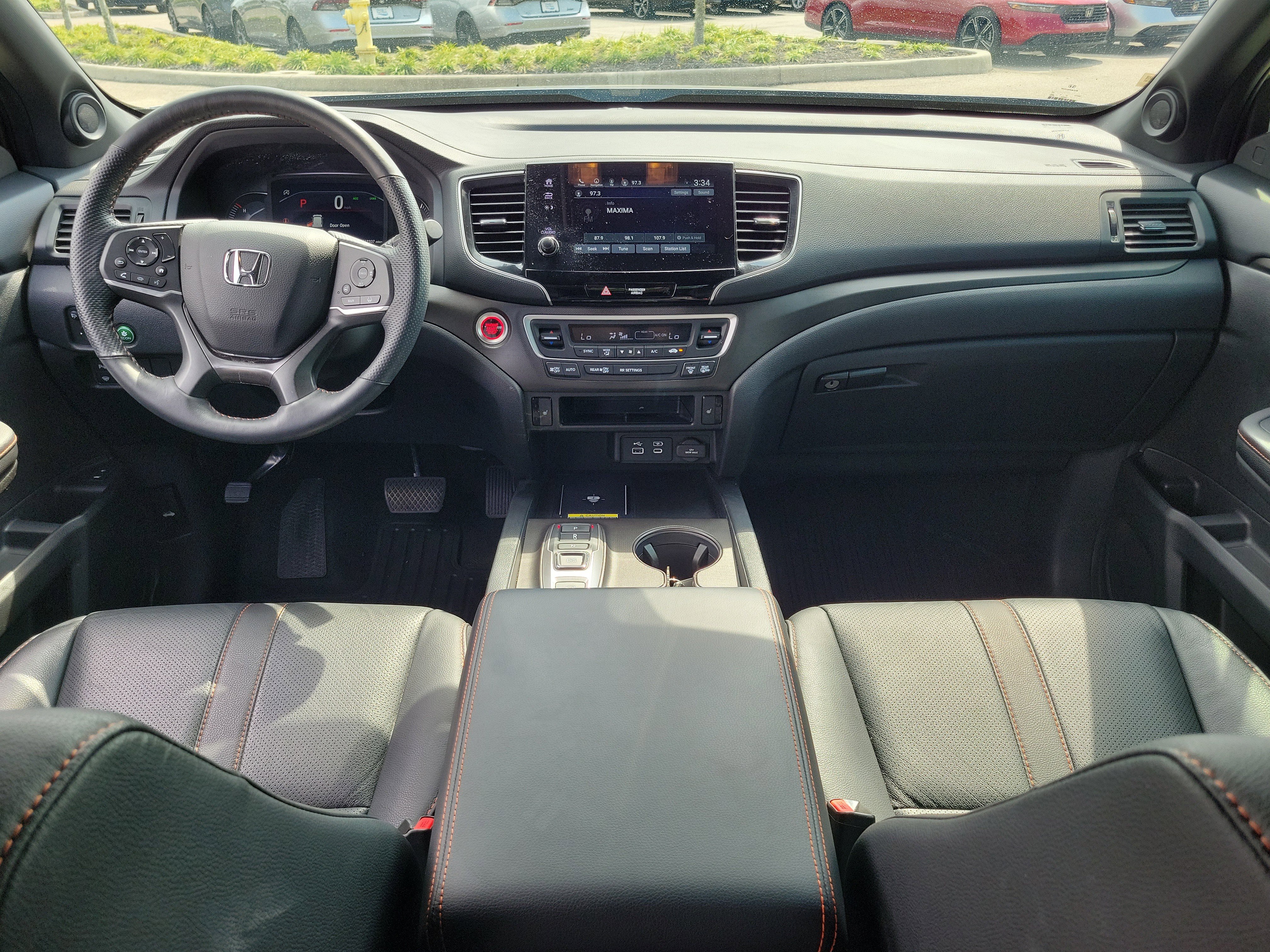 Certified 2025 Honda Passport TrailSport image 16