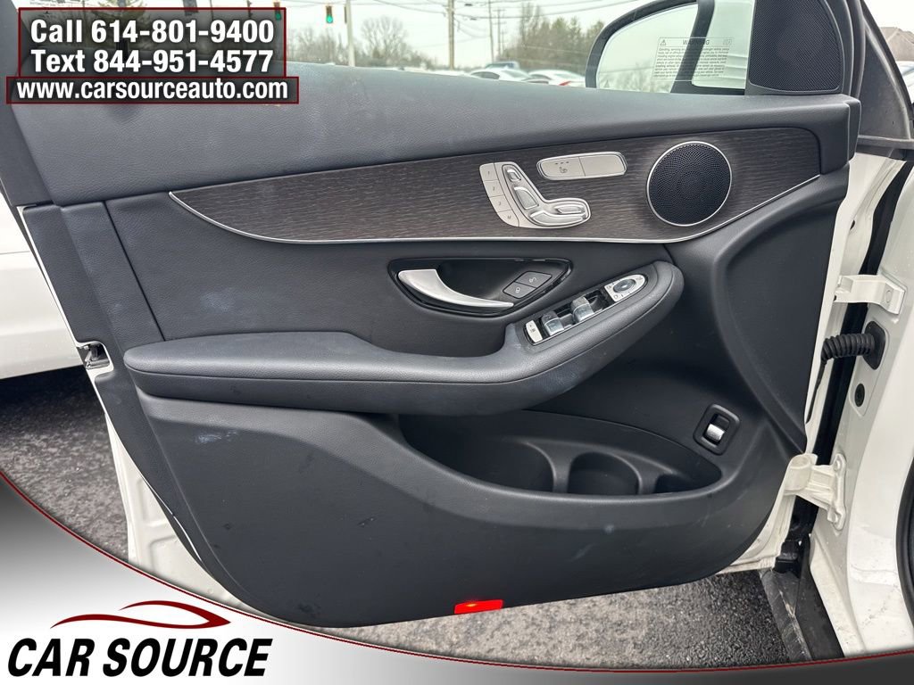 Used 2022 Mercedes-Benz GLC 300 4MATIC image 14