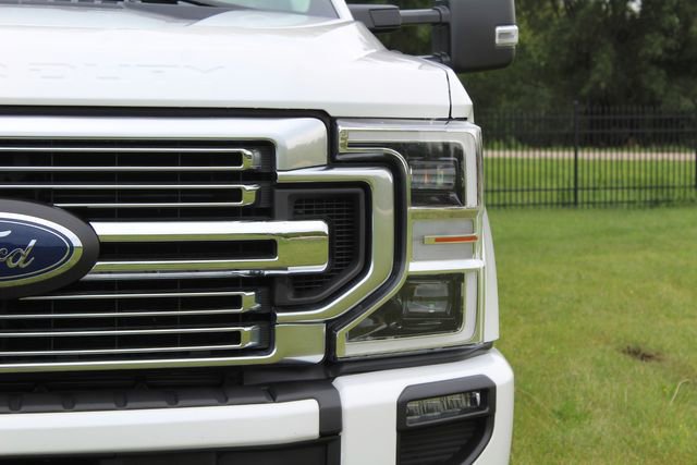 Used 2020 Ford F350 Limited image 14