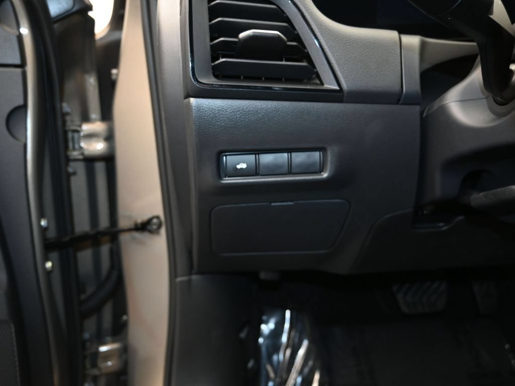 New 2026 Nissan Sentra SV w/ Floor Mat Package FWD image 12
