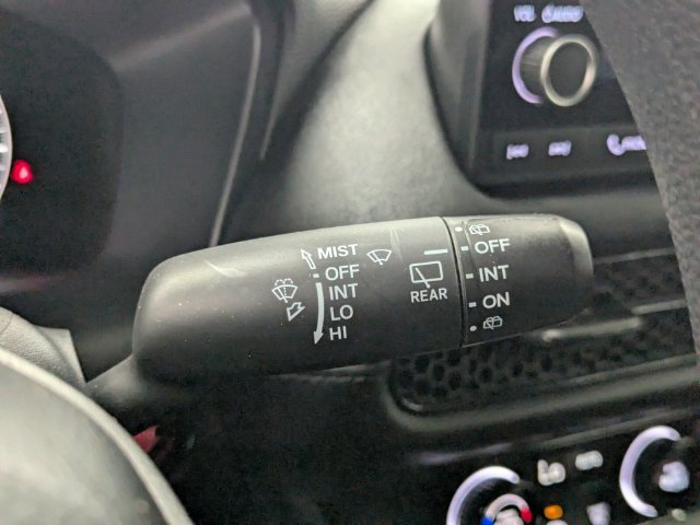 Used 2025 Honda HR-V LX image 20