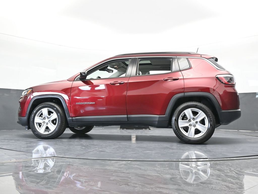 Used 2022 Jeep Compass Latitude w/ Sun and Sound Group image 57