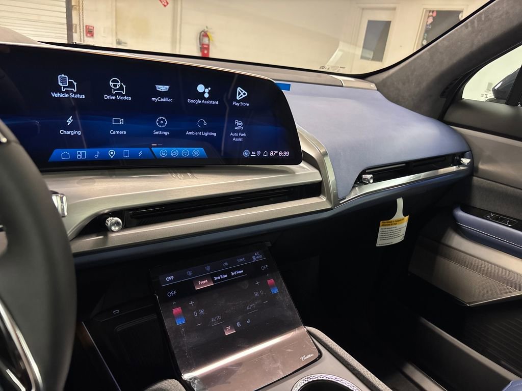 New 2026 Cadillac Vistiq Premium Luxury image 45