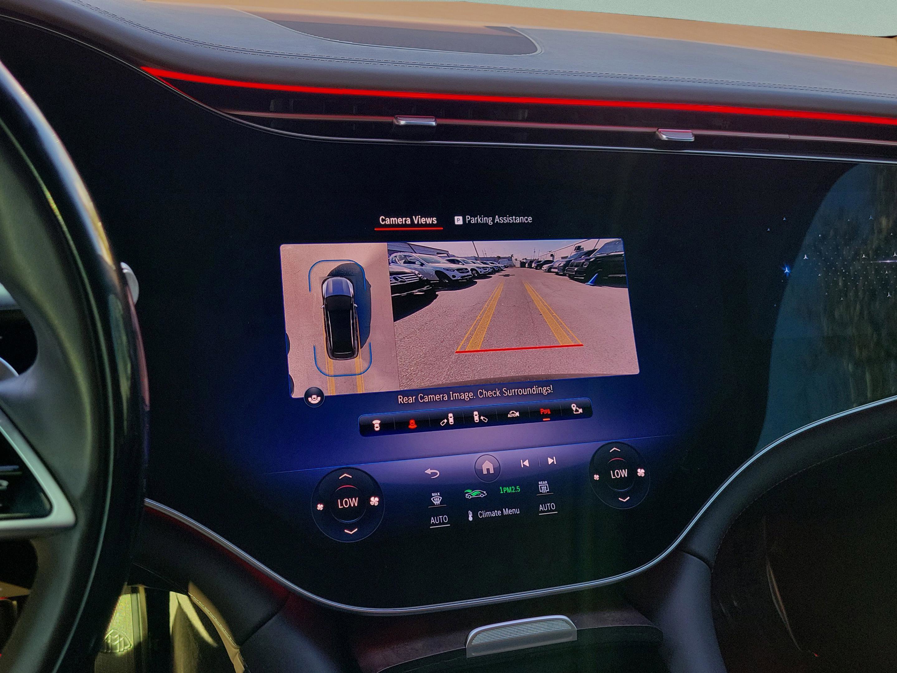 Used 2024 Mercedes-Benz Maybach EQS 680 4MATIC image 30