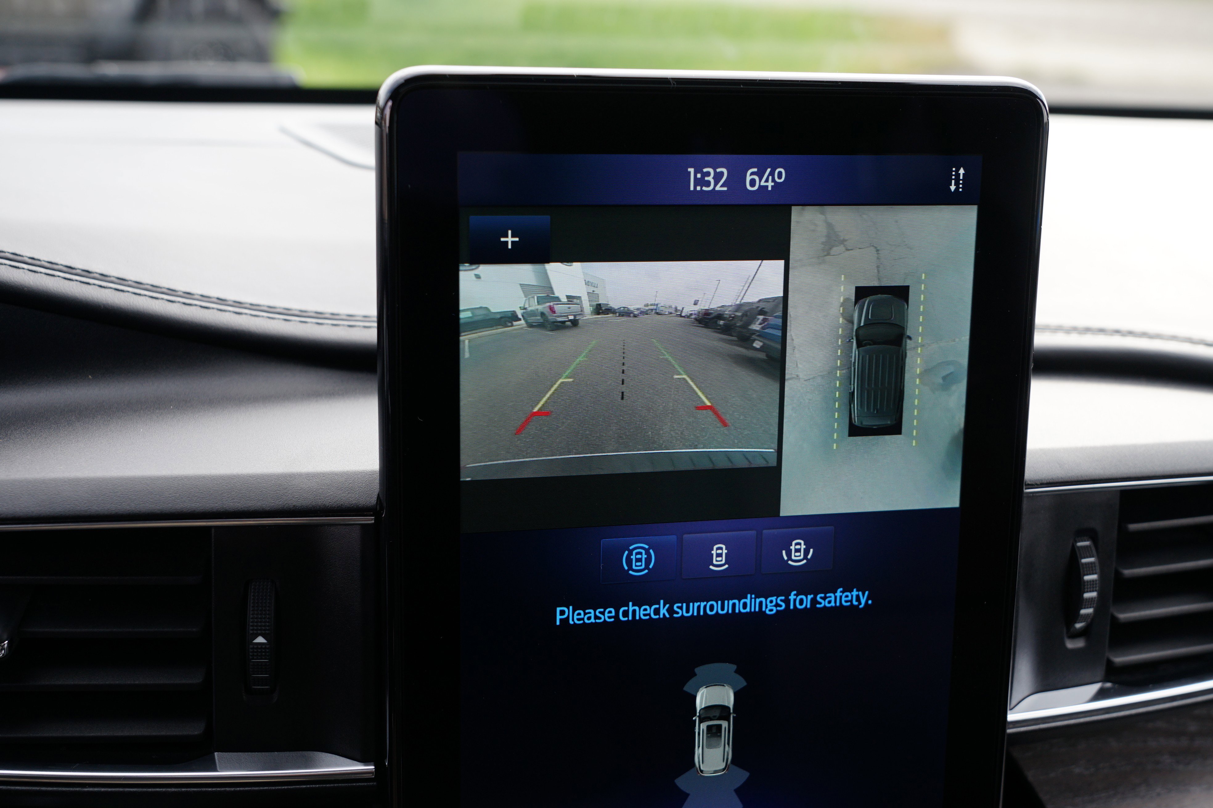 Used 2021 Ford Explorer Platinum w/ Equipment Group 601A image 37