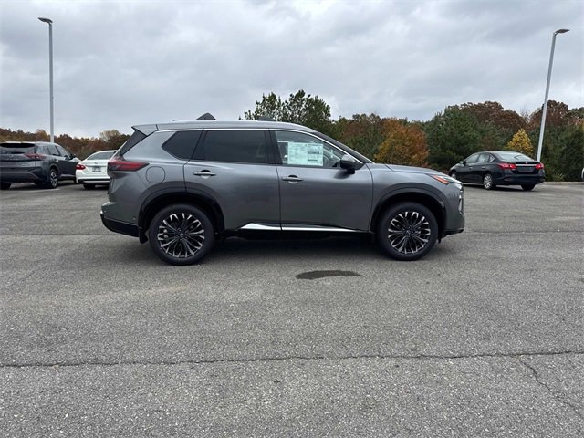 New 2026 Nissan Rogue Platinum w/ Platinum Premium Package image 3