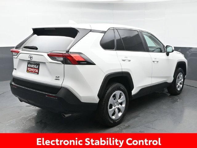 Certified 2025 Toyota RAV4 LE AWD/4WD image 7