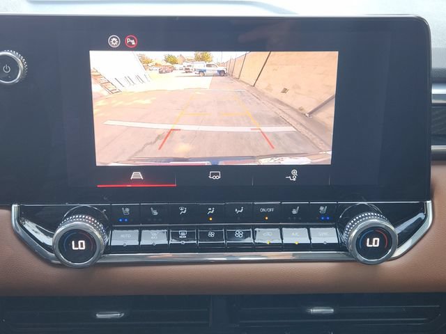 Used 2024 GMC Canyon AT4 w/ AT4 Premium Package AWD/4WD image 6