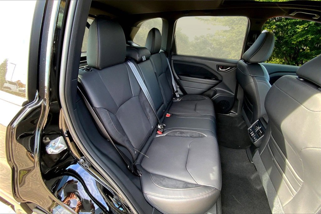 New 2025 Subaru Forester Touring image 9