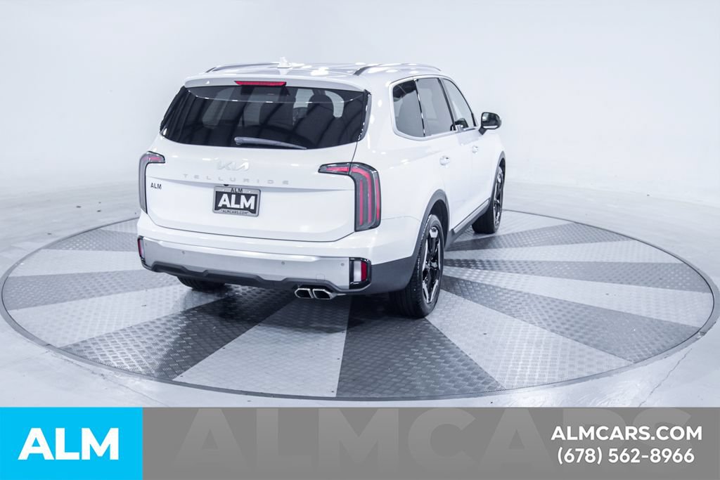 Used 2024 Kia Telluride EX FWD image 9